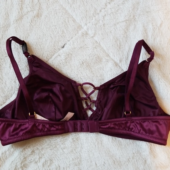 Victoria's Secret padded satin bralette - Picture 5 of 6